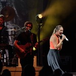 Colbie Caillat, Girls Night Out, Boys Can Come Too Tour 2015 · Booth Amphitheatre, Cary, NC · Lighting Kenny Gribbon, Pulse Lighting · Photo ©Kelly Christman